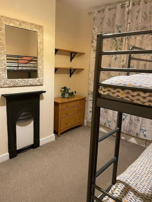 Gloucester Rd 2 Mins Away - Fab, New, Trendy House Bristol Kültér fotó