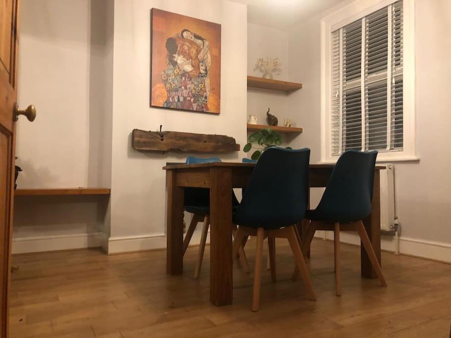 Gloucester Rd 2 Mins Away - Fab, New, Trendy House Bristol Kültér fotó