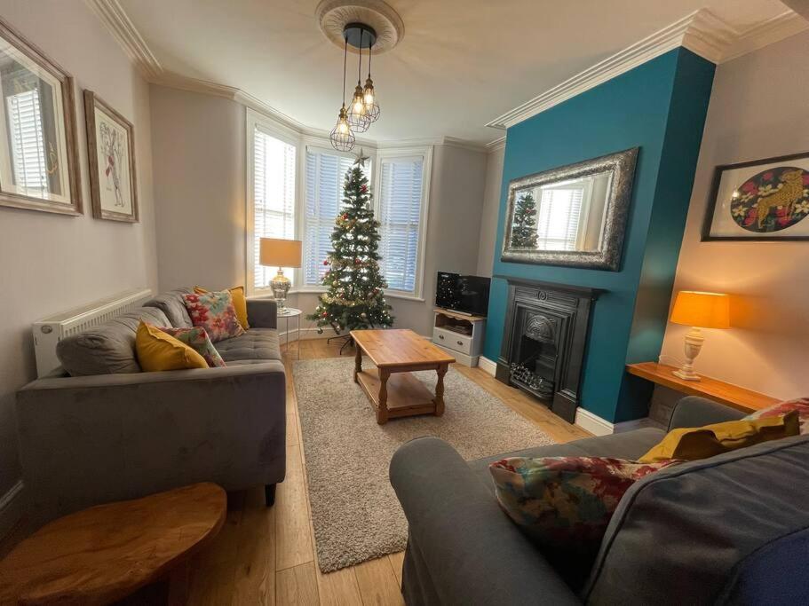 Gloucester Rd 2 Mins Away - Fab, New, Trendy House Bristol Kültér fotó