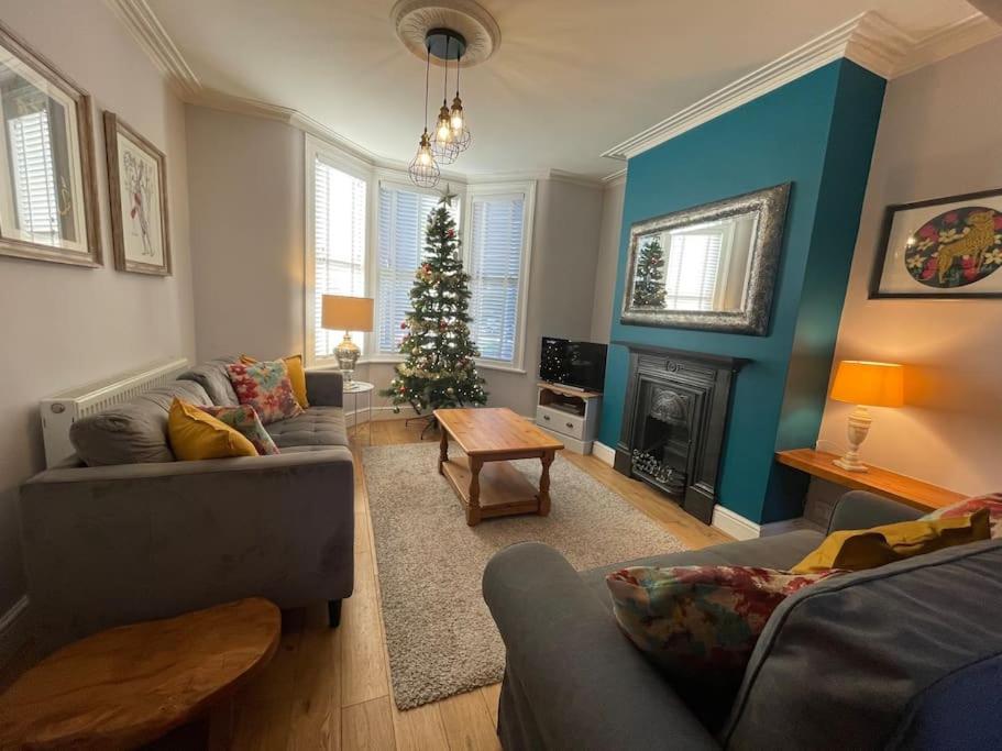 Gloucester Rd 2 Mins Away - Fab, New, Trendy House Bristol Kültér fotó